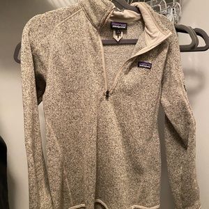 Patagonia Quarter Zip Pullover